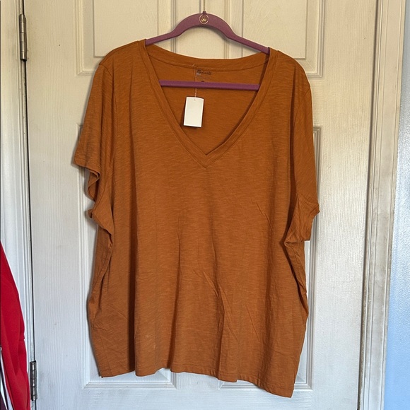 Madewell Tops - NWOT Madewell short sleeve v neck T-shirt size 3X